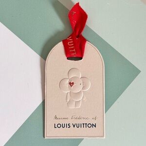 Louis Vuitton Vivienne tag